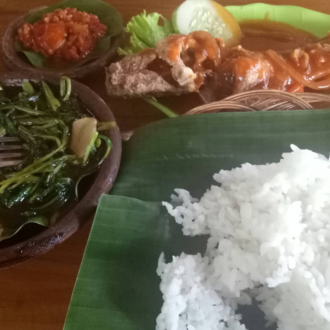  Tempat  Makan  di Tangerang  Selatan Terlengkap Murah